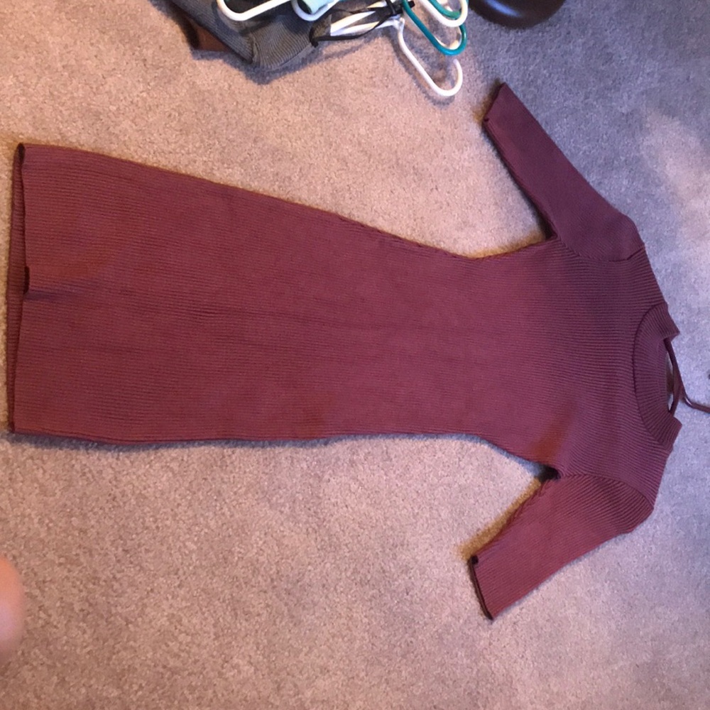 Slim sweater dress